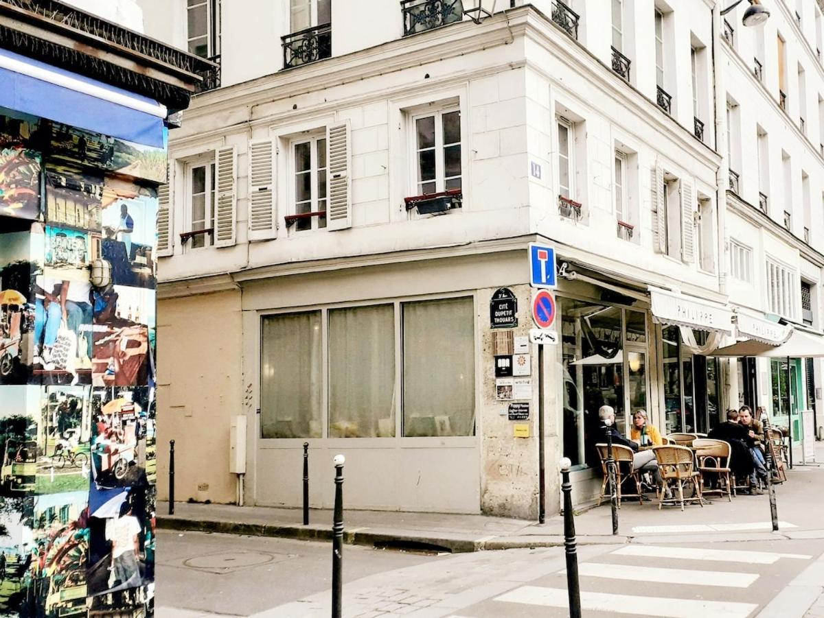 3p Baroque With Rooftop View Appartement Parijs